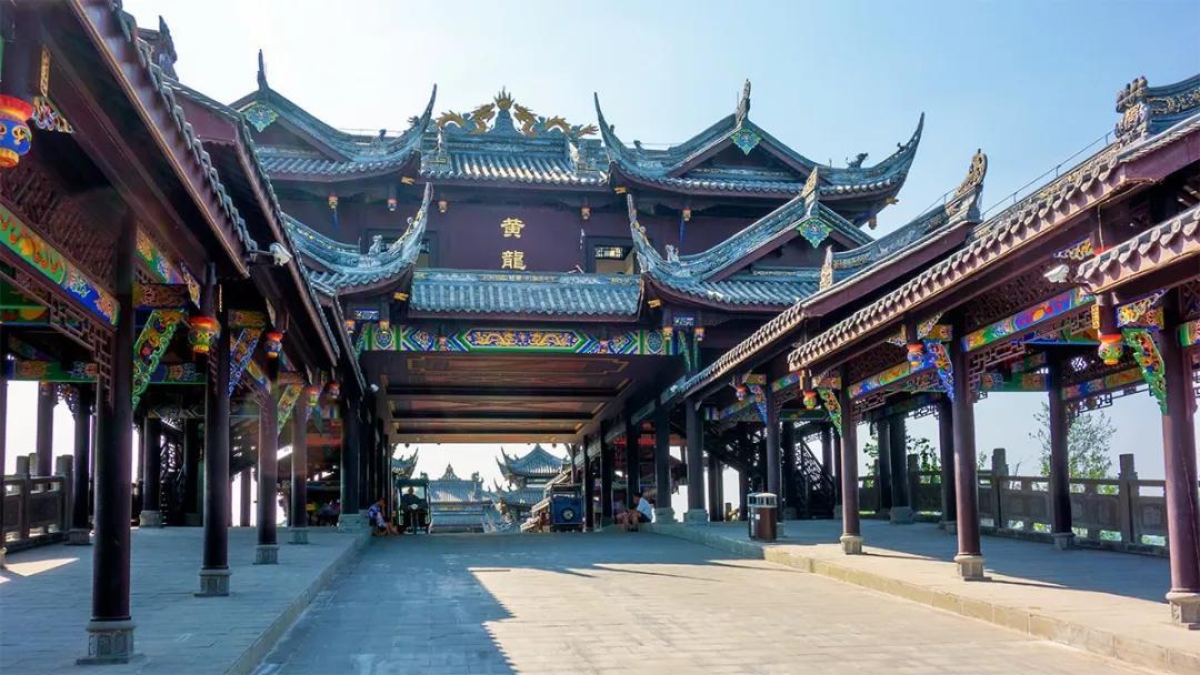 救援受困的萌兔